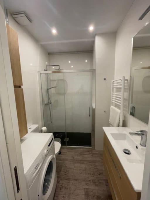 Nuevo Y Confortable Apartamento En Vista Alegre Madrid Extérieur photo