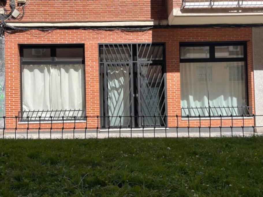 Nuevo Y Confortable Apartamento En Vista Alegre Madrid Extérieur photo